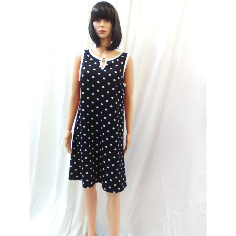 RM LL DRESS PRE-OWNED SIZE MEDIUM